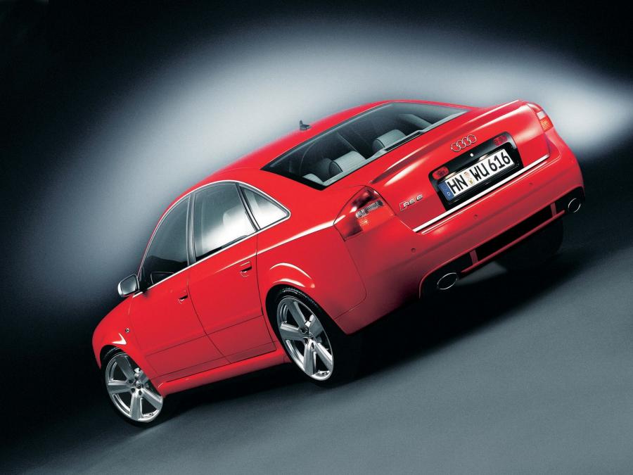  Audi RS6 Sedan (4B, C5) 2002 года  (фото 11 из 16)